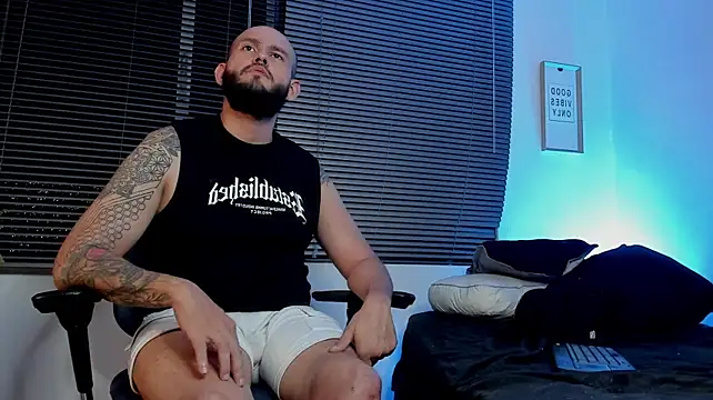 Chat XXX en directo de Bigsmalle