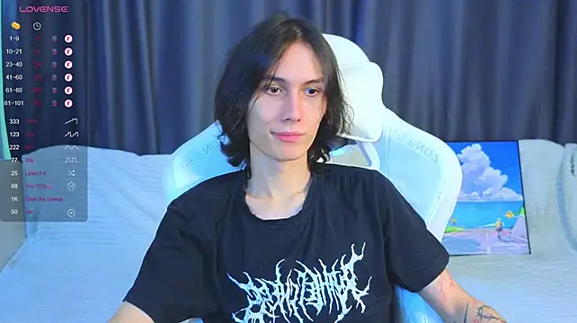 Show modela bd_black na web-kameri