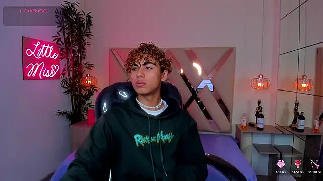 Anyelo_Twink Live XXX-Chat