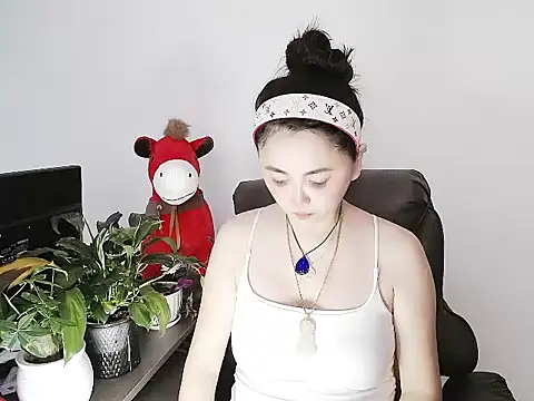 yoyolala26's Webcam Show