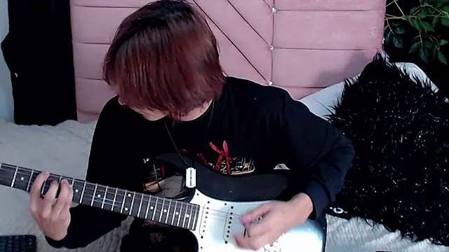 oli_dusk XXX чат на живо