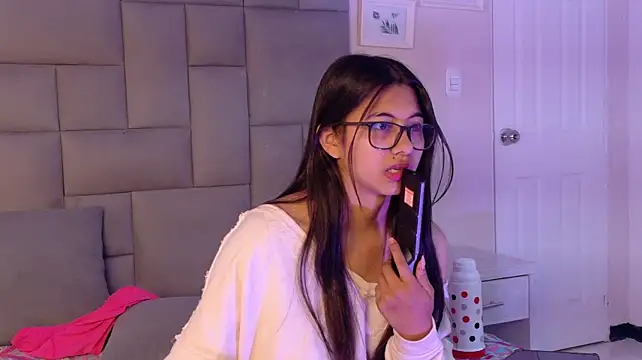Chatroom XXX en direct de IsaSweett