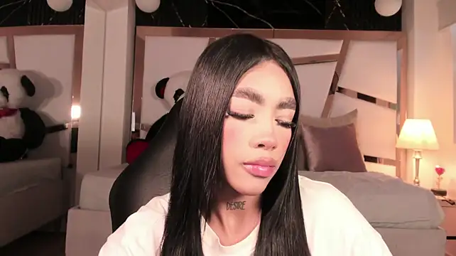 Chatroom XXX en direct de sussie_thompsom