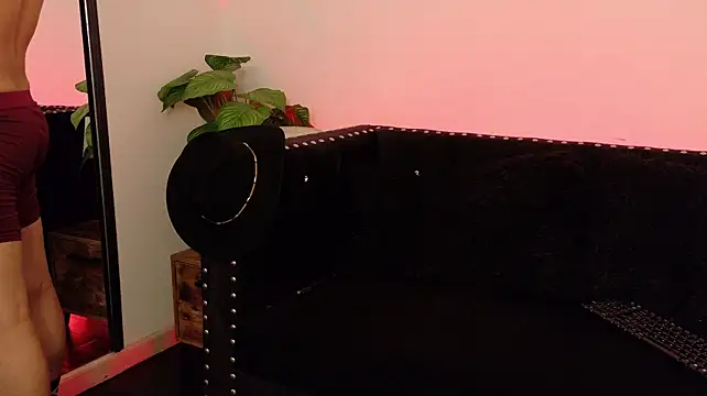 Apolo_Warrior Webcam-Show