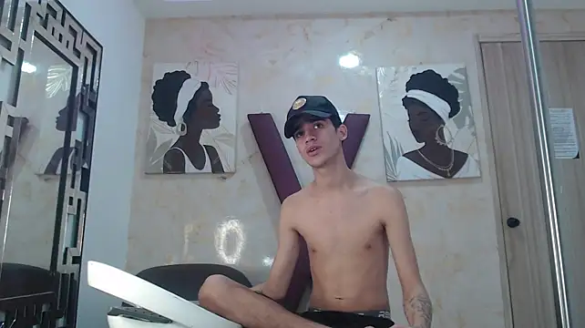 GOLDEN_BOSS – Naživo XXX chat