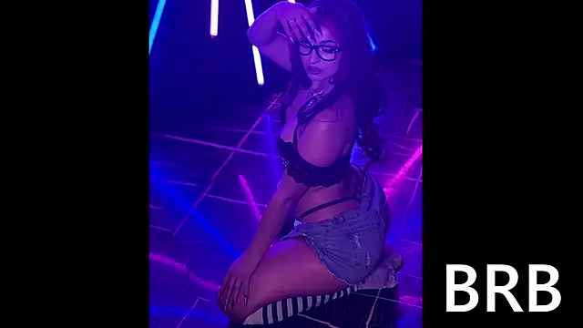 Maya_RiversのライブXXXチャット