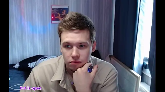 Sheldon_music's Webcam Show