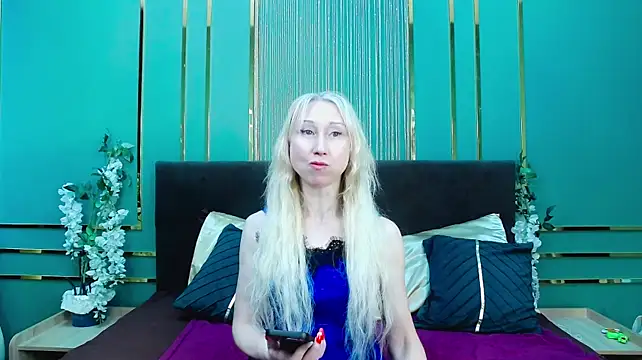 KissDreamm's Live XXX Chat