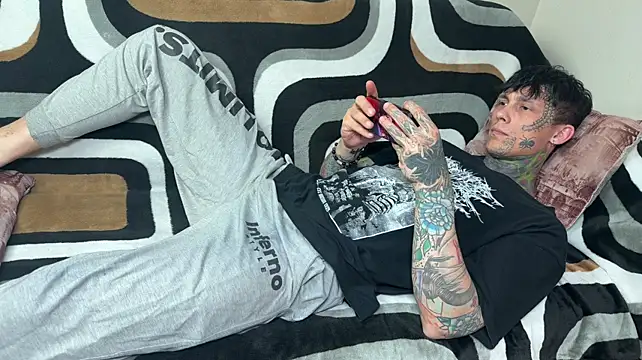 Anubisgods Live XXX-Chat