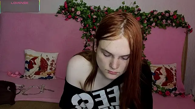sweet4tin Live XXX chat
