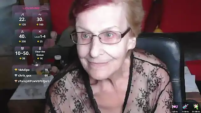 HeisseomaOriginal Chat XXX in diretta