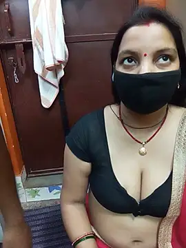 Show modela Manjudear na web-kameri
