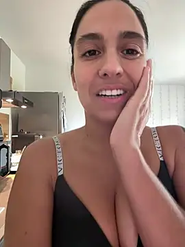 LaPetiteKim webcam show