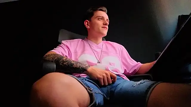 FelixStarkk élő XXX-chatje