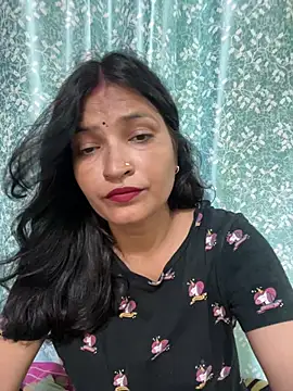 Priyaa_1433のライブXXXチャット
