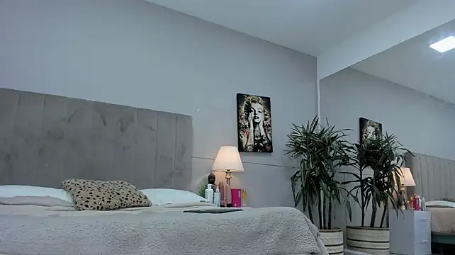 Angie_abby Live XXX Chat
