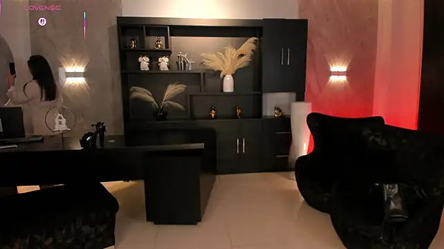 KateSunder Adlı Modelin Canlı XXX Sohbeti