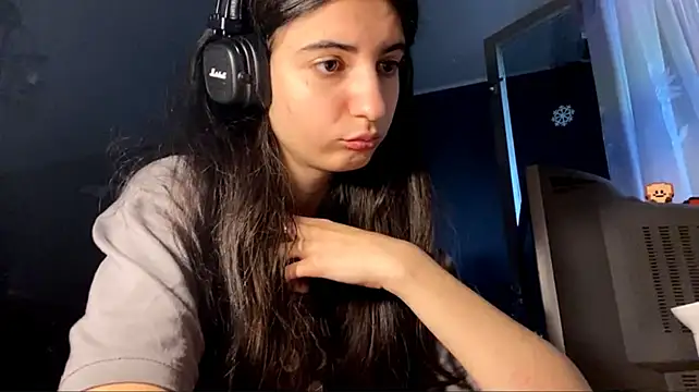 MindaHallmon's Live XXX Chat