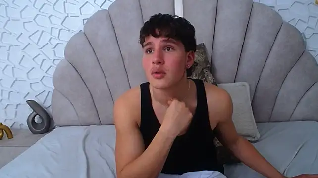 SEXYBOY_VC 现场XXX聊天