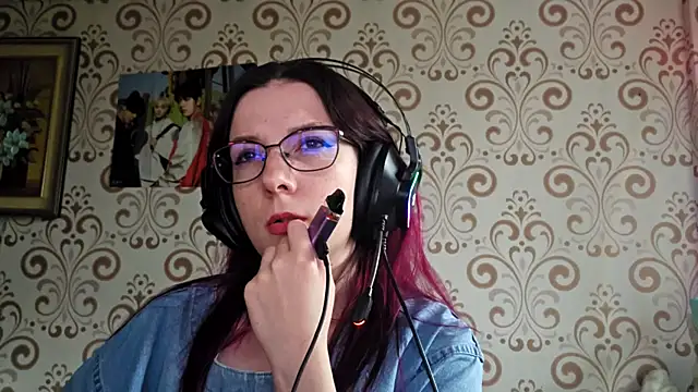 IsaSantella Adlı Modelin Canlı XXX Sohbeti