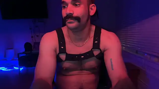 itsmeathen's Live XXX Chat