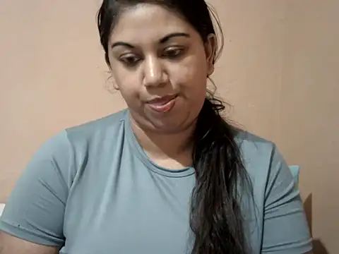 bellachow10's Live XXX Chat