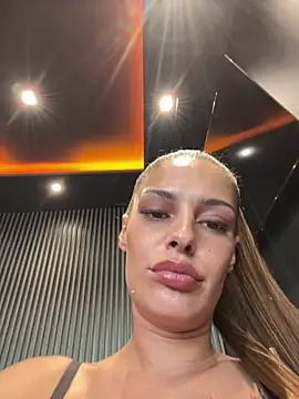 sweetchery999999 – Naživo XXX chat