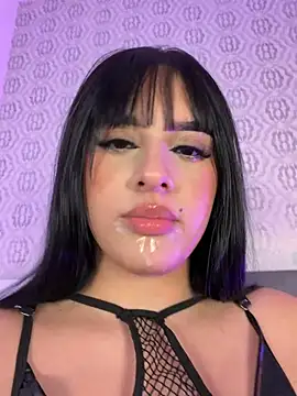 Show modela Lily_StClair na web-kameri