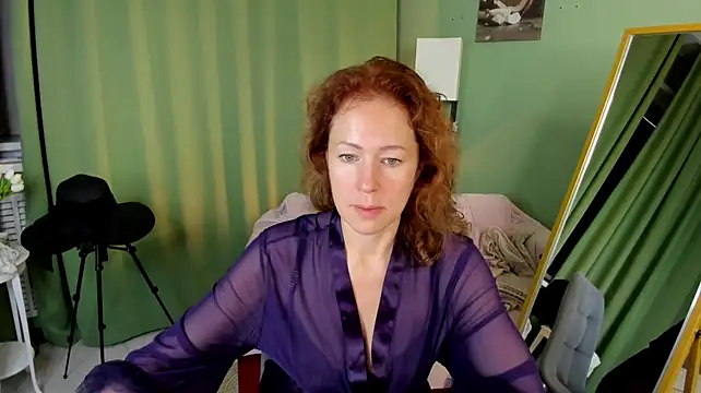 LeticiaRomano Chat XXX live