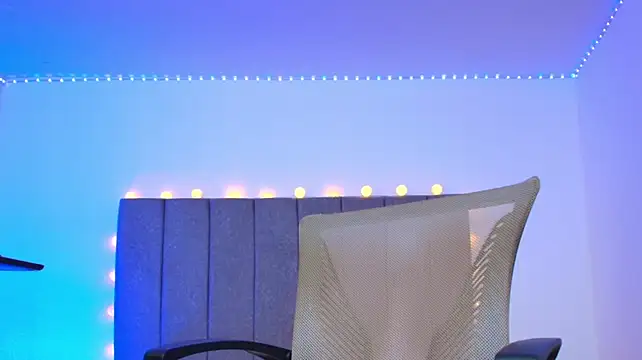دردشة Adonys_Lewis_ الجنسية المباشرة