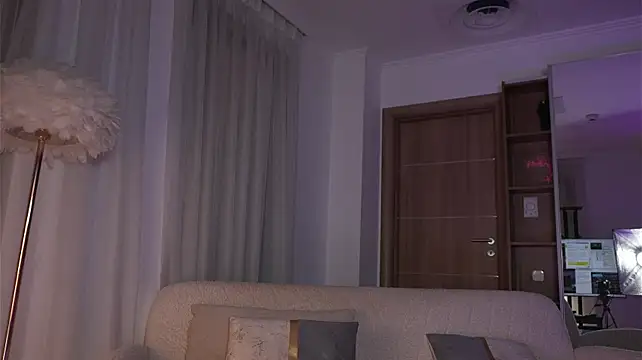 ArianaXO_ Chat XXX live