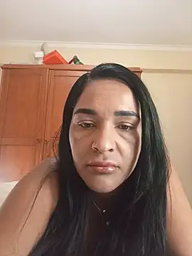 دردشة Bellasoares الجنسية المباشرة