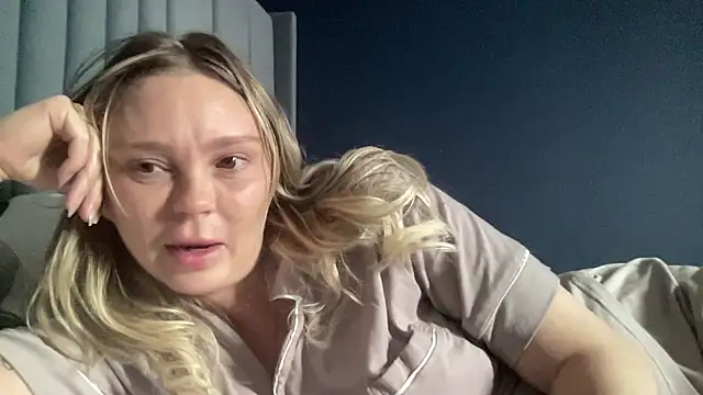 Sky25x – Live XXX-chat