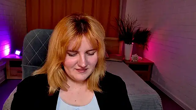 KathyBriggs 라이브 XXX 채팅