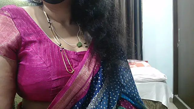 sunitha-3のライブXXXチャット