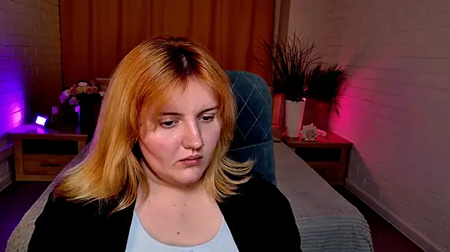 KathyBriggs' Live XXX Chat