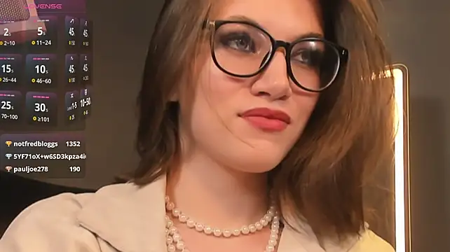 XXX chat uživo modela CathyAdams