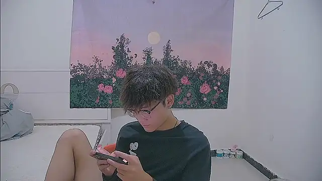 KK-cuteboyのライブXXXチャット
