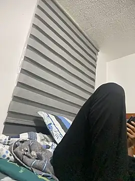 Taylor_DiamondBoy's Live XXX Chat