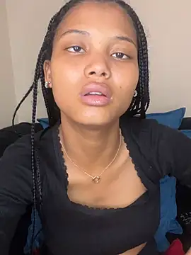 Chat +18 de PEACHWAV3 ao vivo