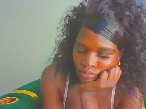 Chat XXX Live cutesmiling
