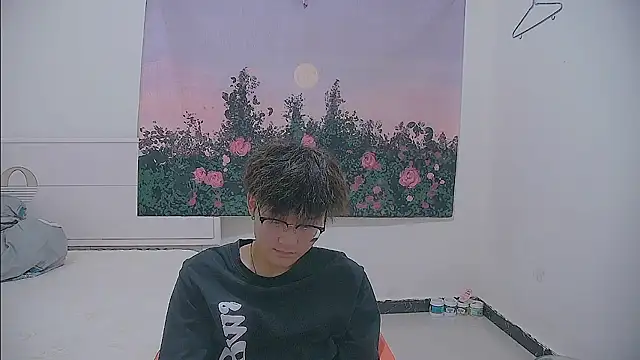 KK-cuteboy – webcam-show