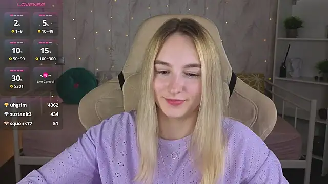 Shy_Polly live XXX chat
