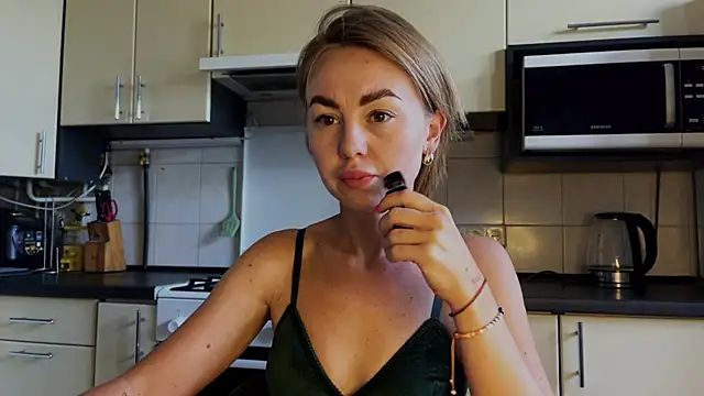 MartaLuna_'s Live XXX Chat
