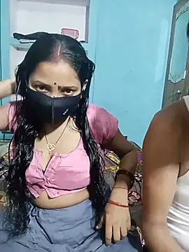 Czat XXX na żywo – RoyalDesiCouple