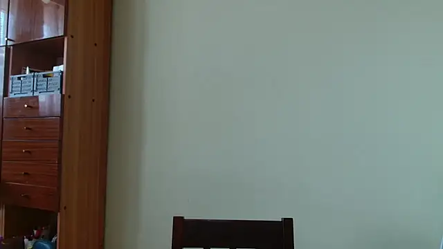LooveELLYx Chat XXX live