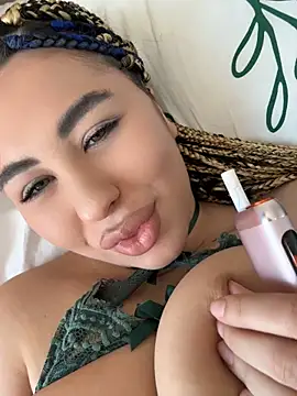 Chat +18 de DaianaKimberly ao vivo