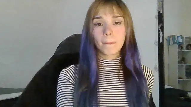 loletabb Adlı Modelin Canlı XXX Sohbeti