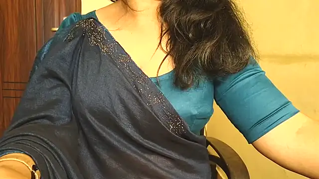 Mallu_MayaMadhav Шоу с уебкамера