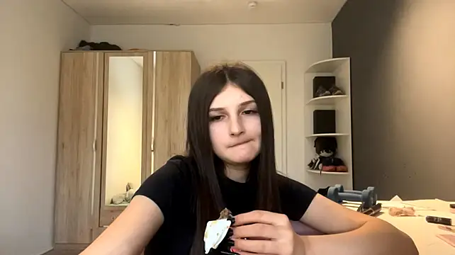 SpanishRooter's Live XXX Chat